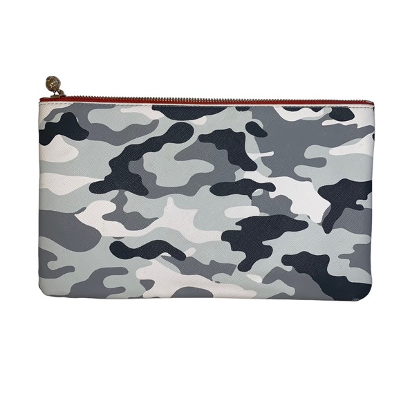 OTG On The Go Twenty Four Seven Gray Abby Camo Large Clutch Makeup Muti Use Bag - Picture 9 of 9